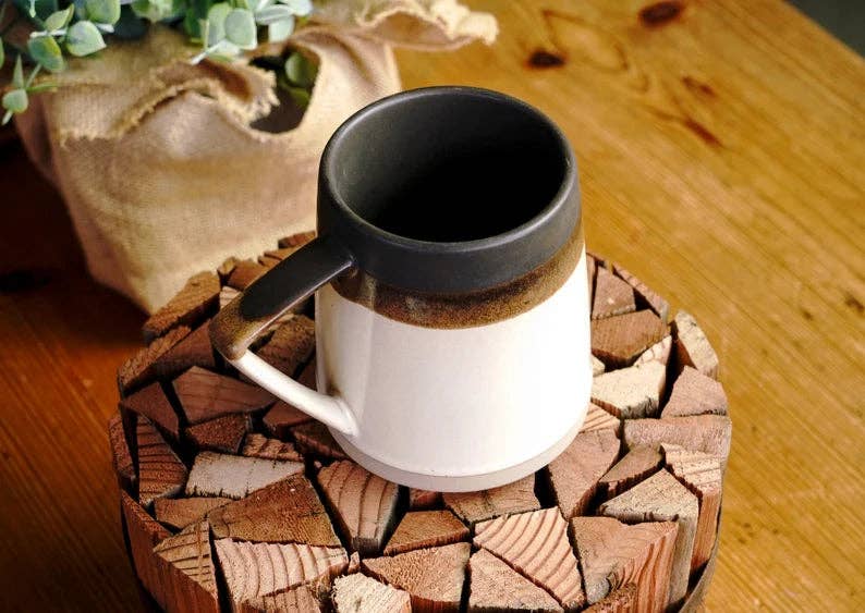Abstract Earth Tone Colored Ceramic Mug: Single