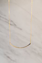 simple bar necklace