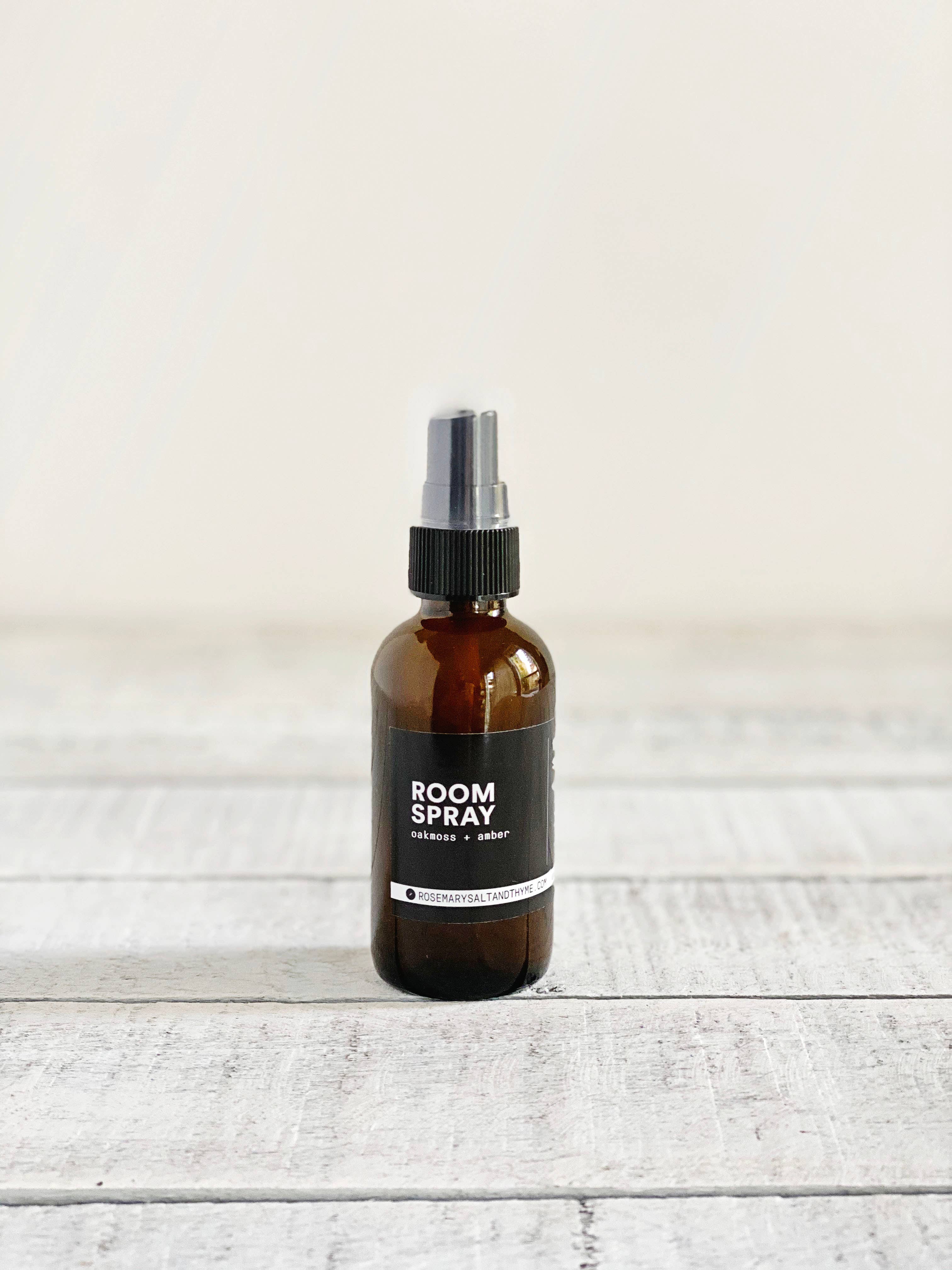 Oakmoss and Amber Room Spray – The Safari Collective